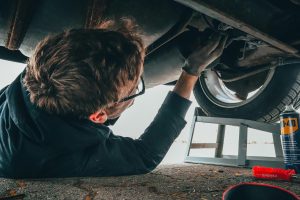 5 Signs It's Time to Upgrade Your Old Car Featured Image